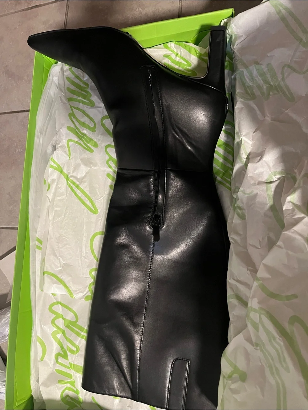 Sam Edelman wore once
